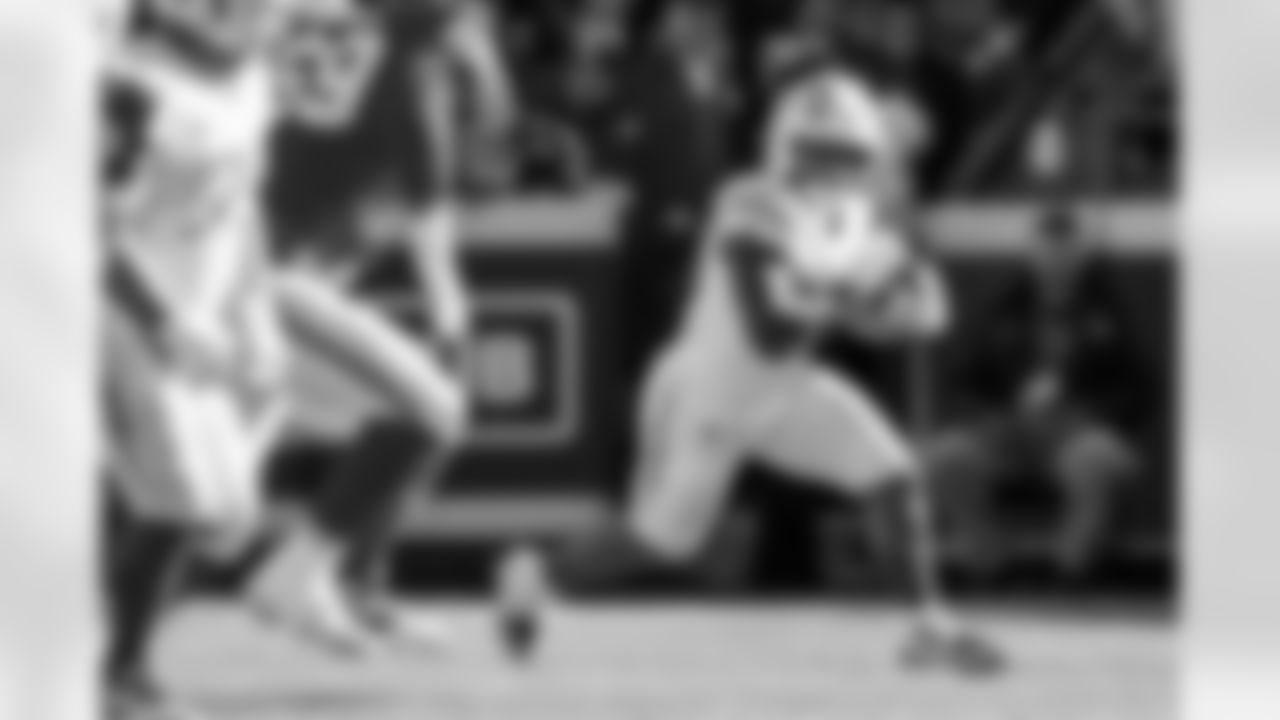 Check out the best shots from the Chargers Week 15 matchup against the Chiefs!