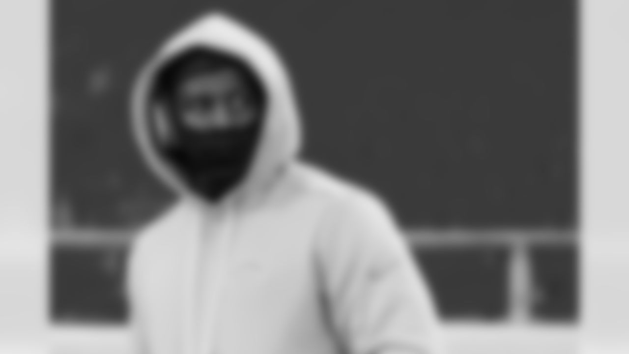 Check out the best shots from the Chargers Week 15 matchup against the Chiefs!