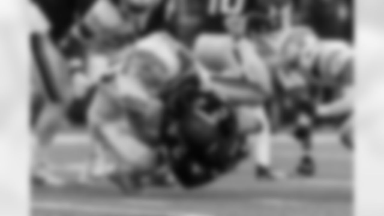 The Los Angeles Chargers play the Minnesota Vikings on Sunday, September 24, 2023 at U.S. Bank Stadium in Minneapolis, MN.
[FINAL SCORE: LAC 28 - MIN 24]