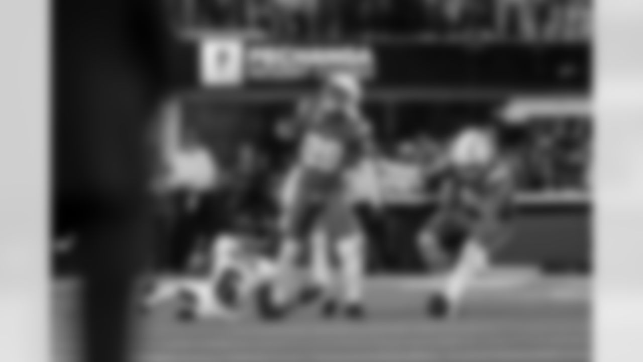 CB Tarheeb Still (29)