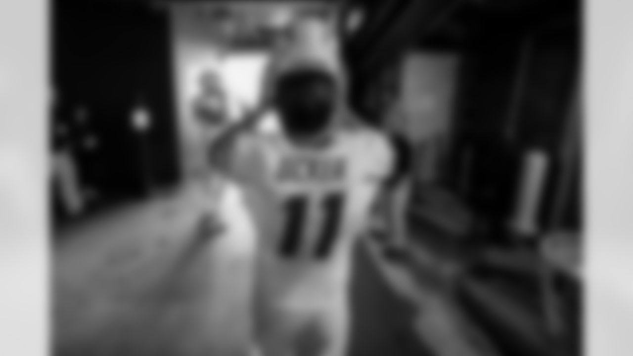 Take a look back at the best photos of Cameron Dicker's 2025 campaign.