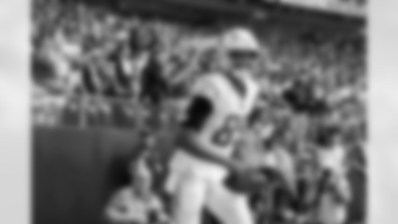 The Los Angeles Chargers play the Minnesota Vikings on Sunday, September 24, 2023 at U.S. Bank Stadium in Minneapolis, MN.
[FINAL SCORE: LAC 28 - MIN 24]