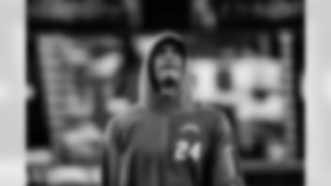 CB Benjamin St-Juste (24)