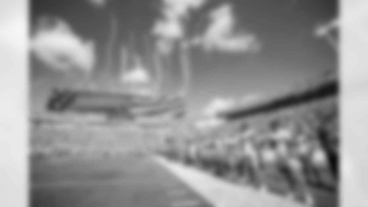 OLB Bud Dupree (48) and S RJ Mickens (27)