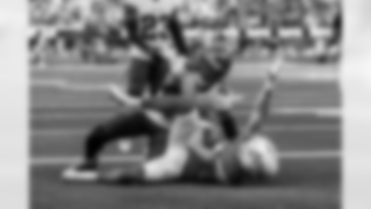 The Los Angeles Chargers play the Tampa Bay Buccaneers on Sunday, December 15, 2024 at SoFi Stadium in Inglewood, CA.
[FINAL SCORE: TB 40 - LAC 17]