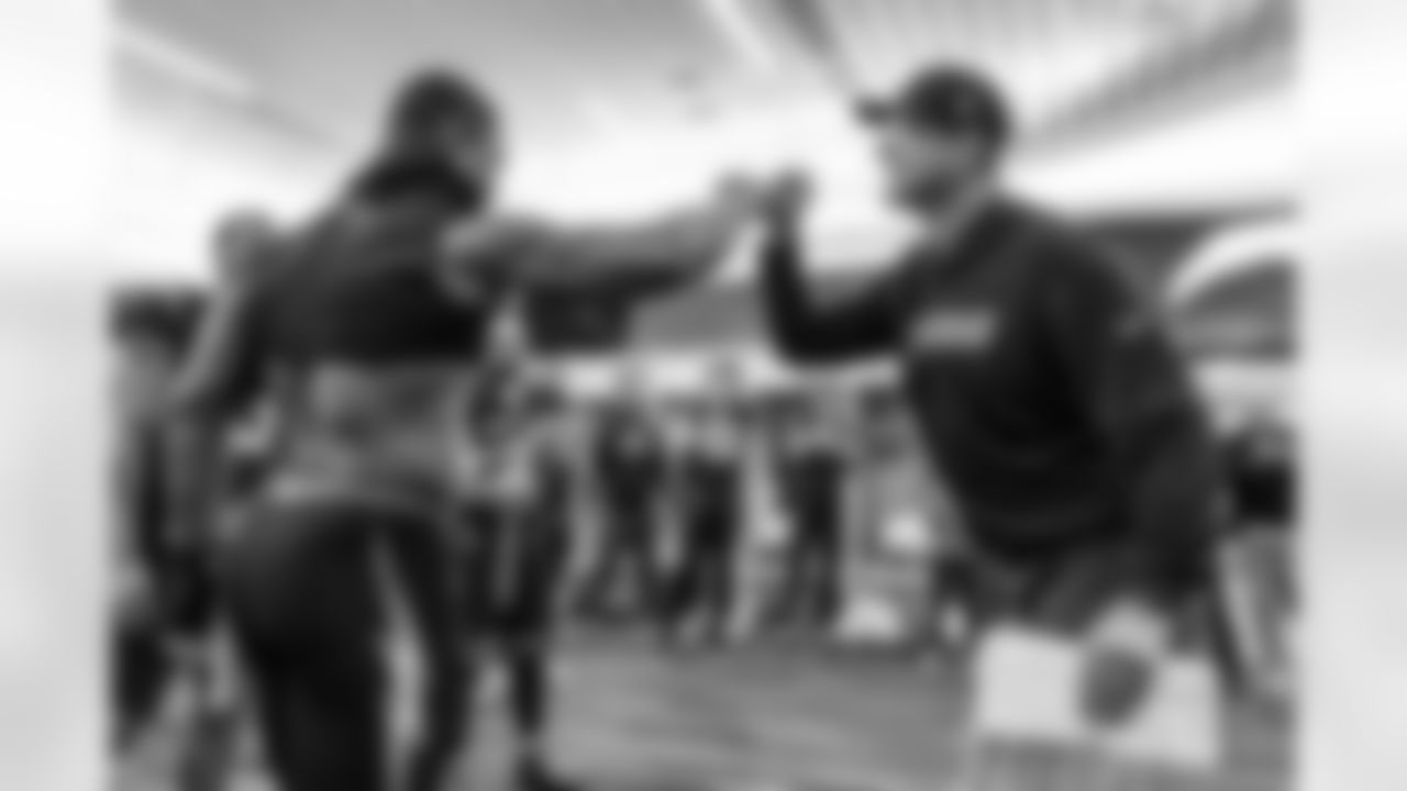 Check out the best shots from the Chargers Week 13 matchup against the Raiders!