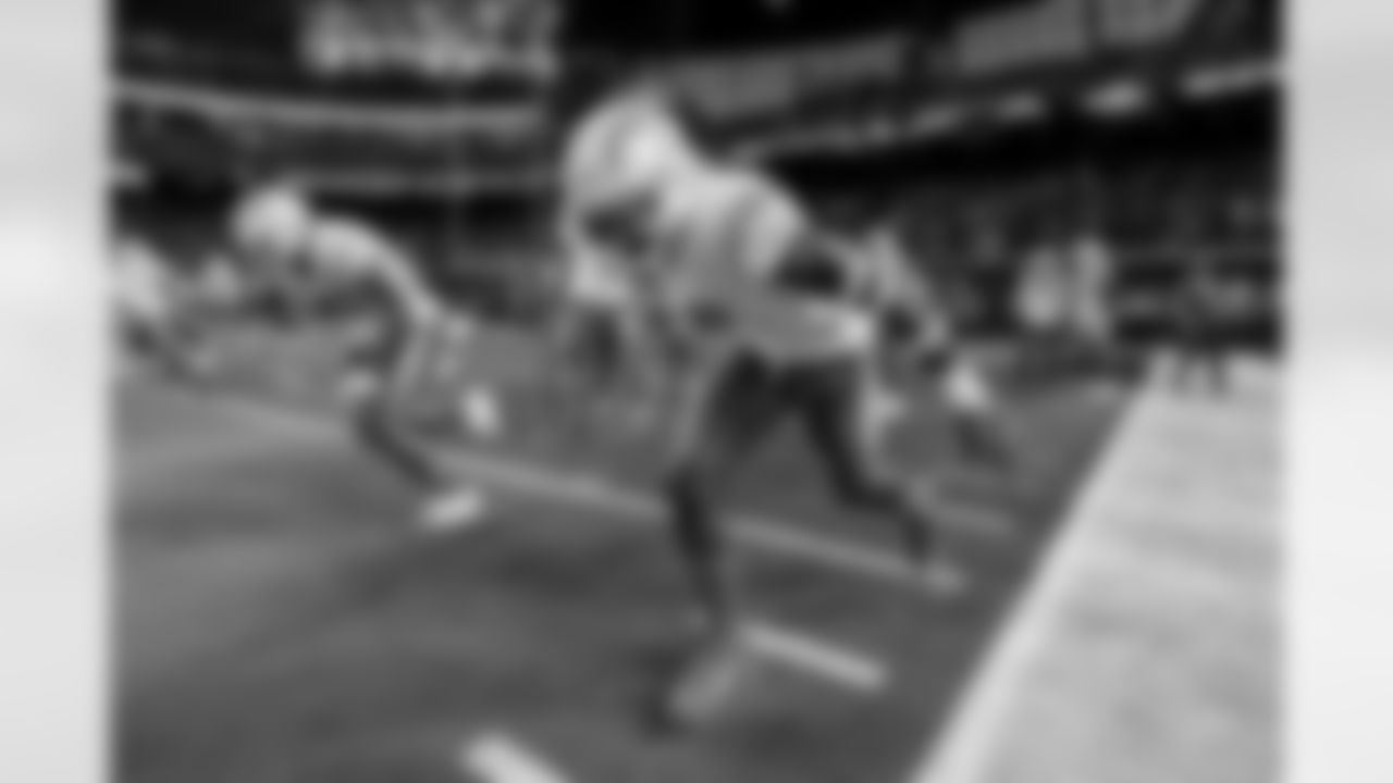 Check out the best shots from the Chargers Week 2 matchup against the Raiders!