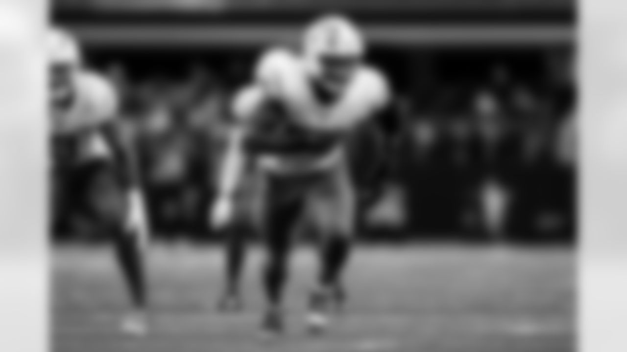 Check out the best shots from the Chargers Week 16 matchup against the Cowboys!