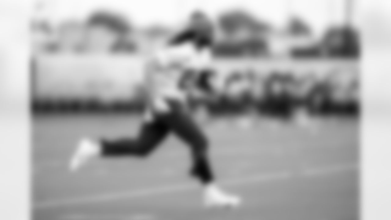 Los Angeles Chargers players participate in Phase 2 of the offseason program on Monday, May 5, 2025 at The Bolt in El Segundo, CA.