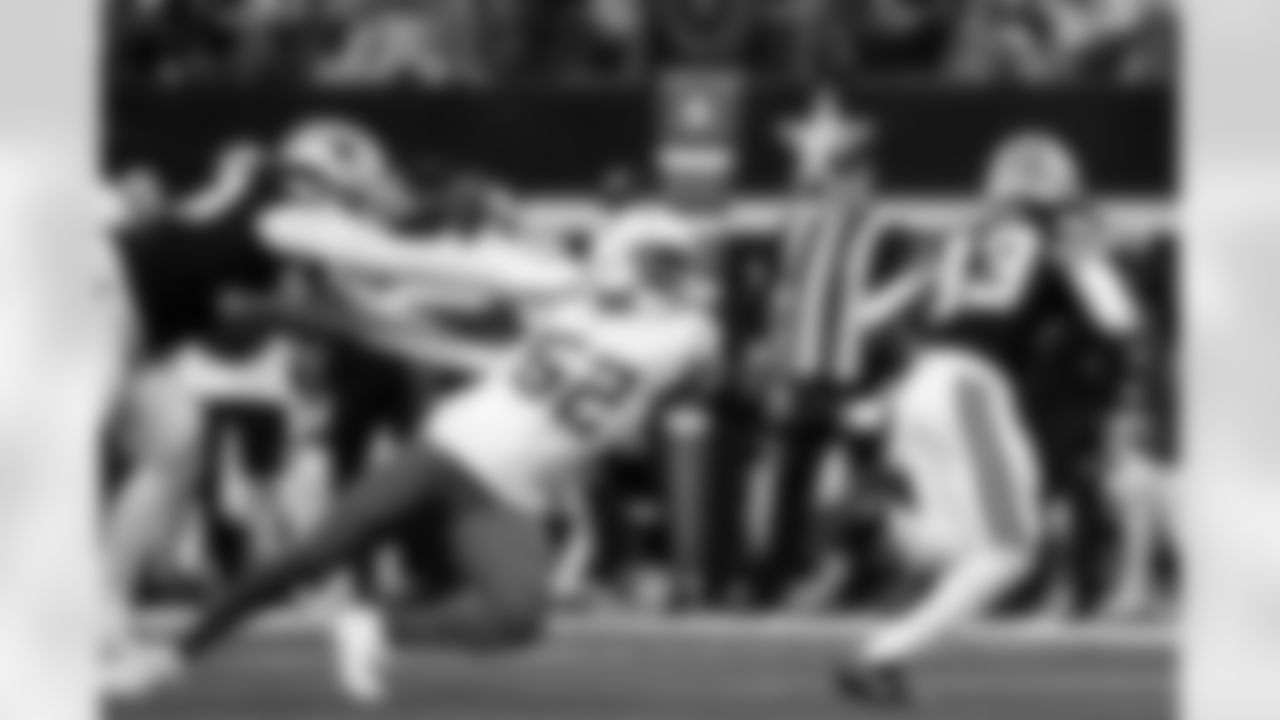 Check out the best shots from the Chargers Week 16 matchup against the Cowboys!