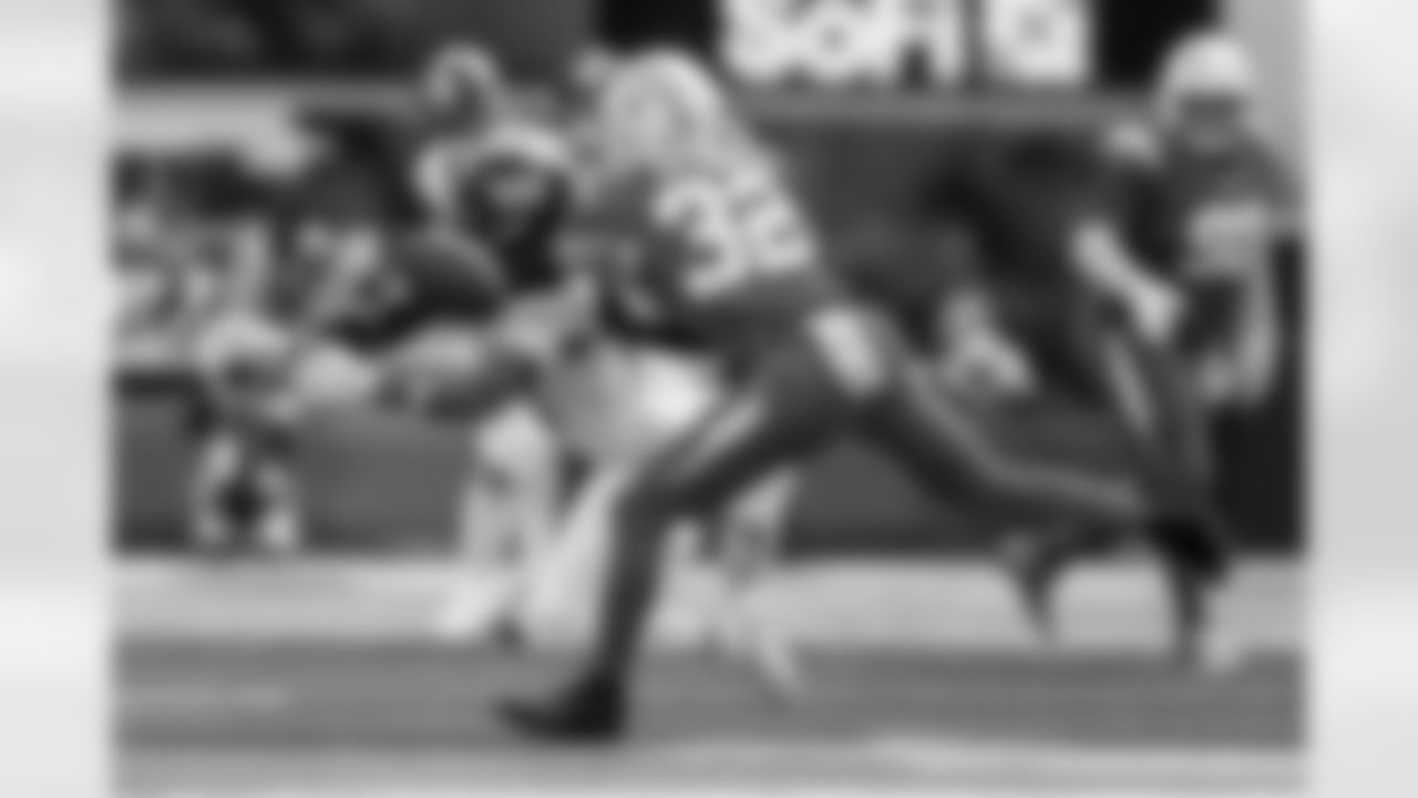 Take a look back at the best photos of the defense's 2025 campaign.