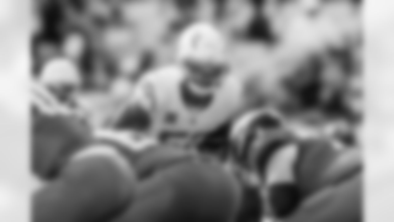 Take a look at the best photos of Chargers 2026 free agent Khalil Mack