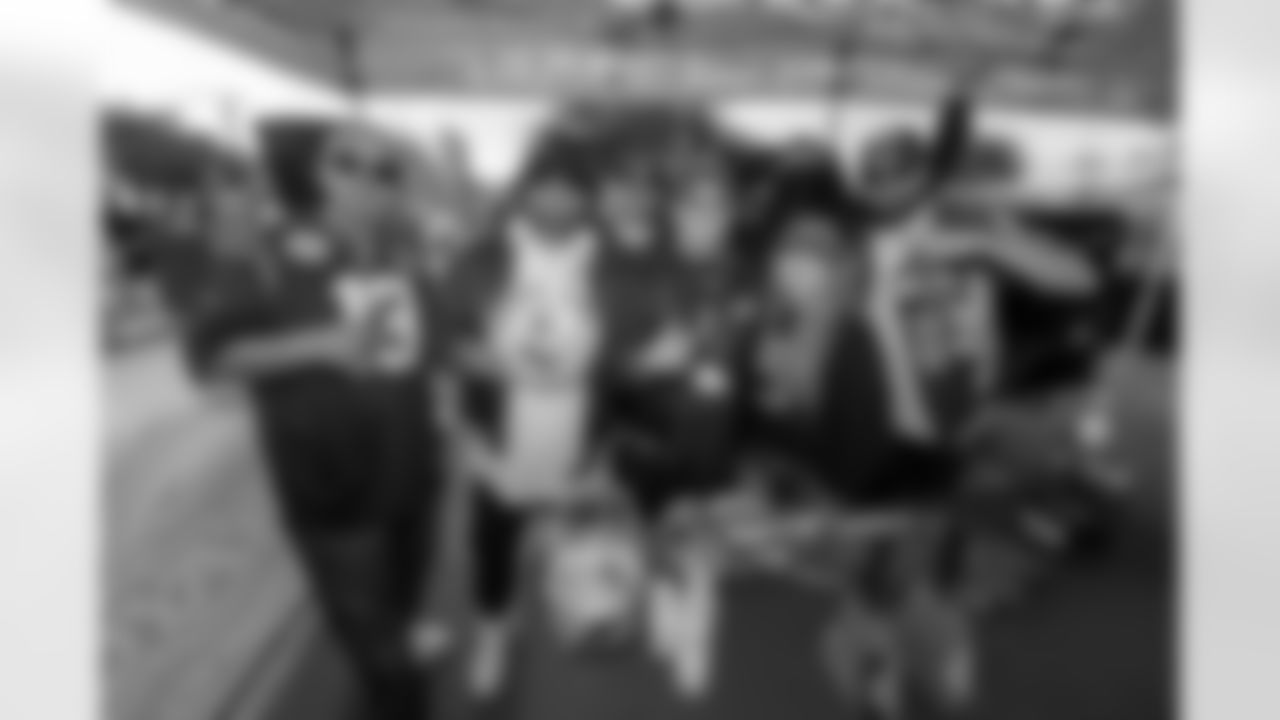 The Los Angeles Chargers play the Baltimore Ravens on Monday, November 25, 2024 at SoFi Stadium in Inglewood, CA.
[FINAL SCORE: LAC 23 - BAL 30]