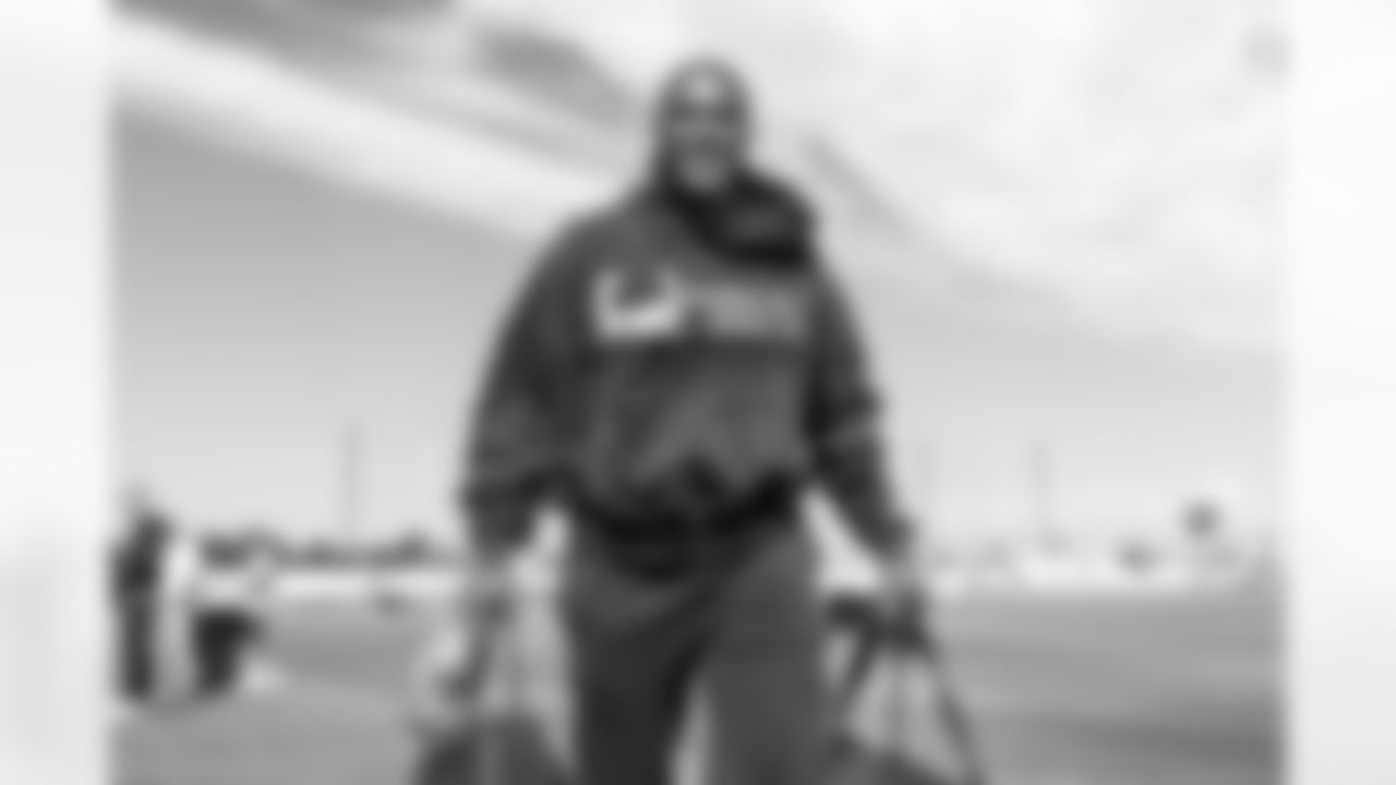 S Tony Jefferson (23)