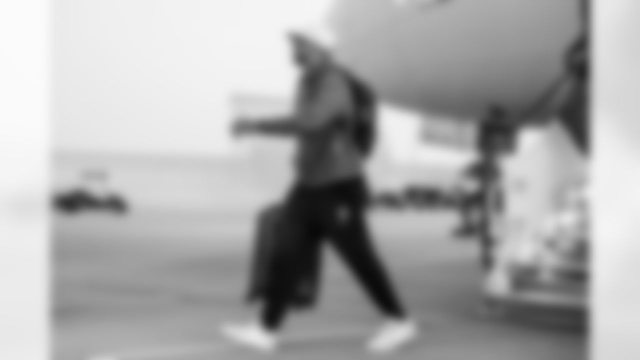 Los Angeles Chargers LS Josh Harris (47) travels to Dallas on Saturday, Dec. 20, 2025 for the Week 16 regular season matchup against the Dallas Cowboys.