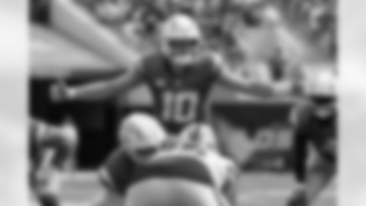 The Los Angeles Chargers play the Las Vegas Raiders on Sunday, September 8, 2024 at SoFi Stadium in Inglewood, CA.
[FINAL SCORE: LAC 22 - LV 10]