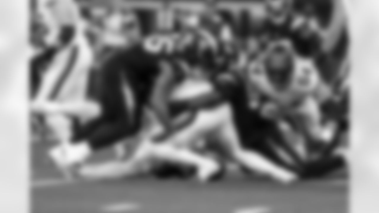 OLB Tuli Tuipulotu (45)
