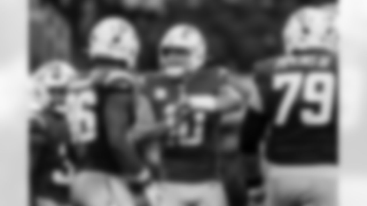 Take a look back at the best photos of Justin Herbert's 2025 campaign.