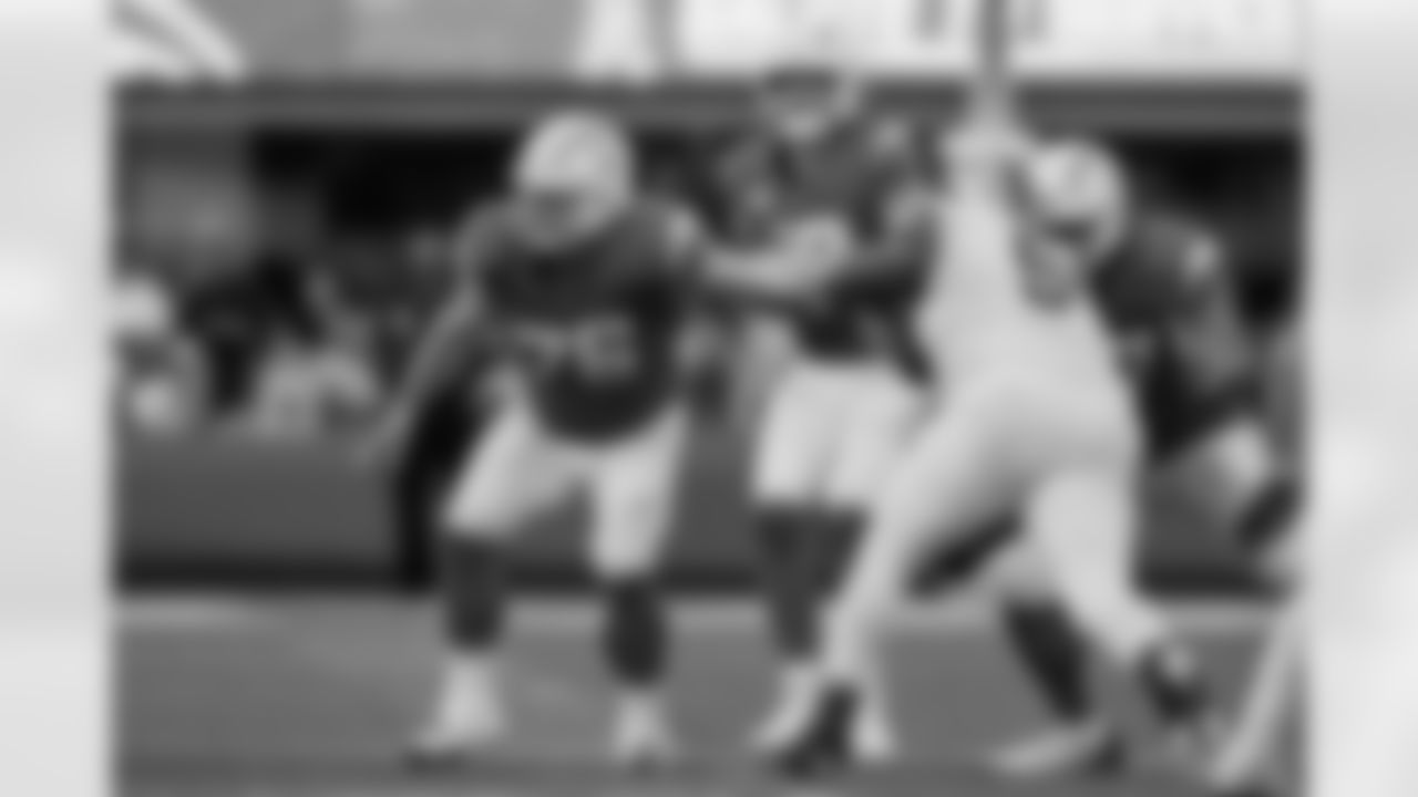 The Los Angeles Chargers play the Detroit Lions on Sunday, November 12, 2023 at SoFi Stadium in Inglewood, CA.
[FINAL SCORE: DET 41 - LAC 38]