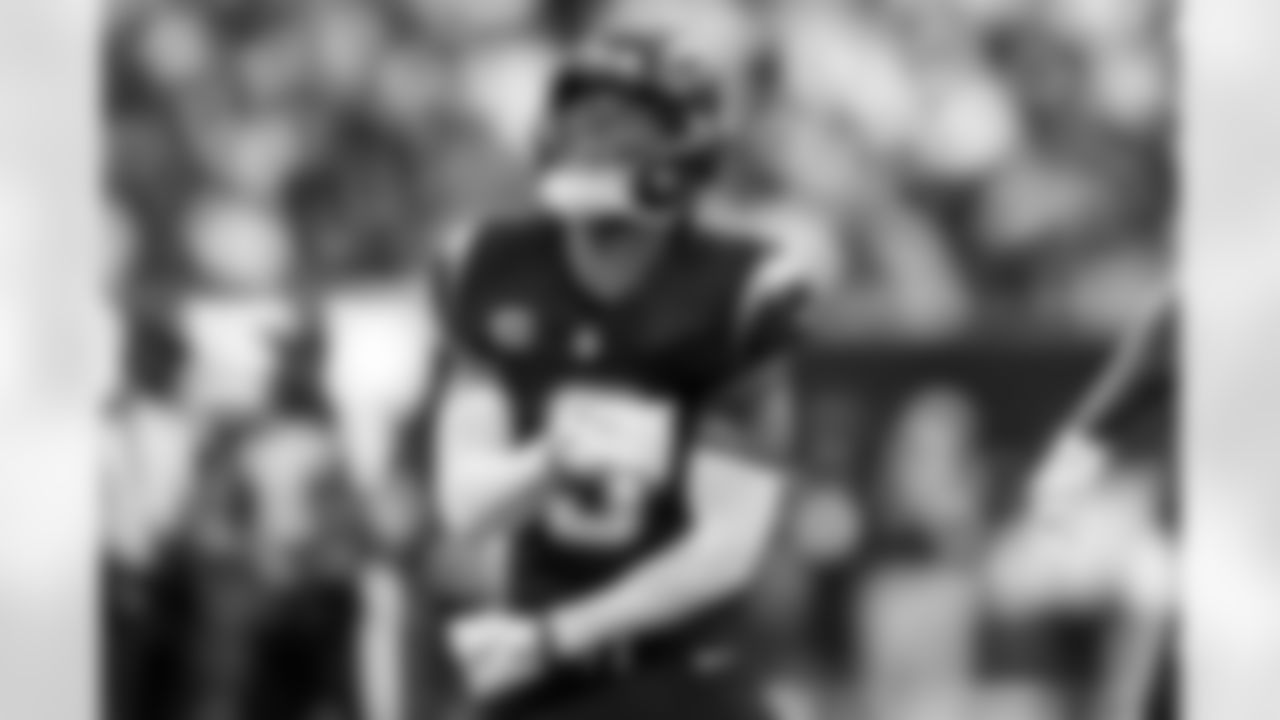 Take a look back at the best photos of Derwin James, Jr.'s 2025 campaign.