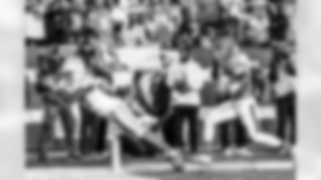 Take a look back at the Chargers Week 18 matchup with the Broncos in monochrome.