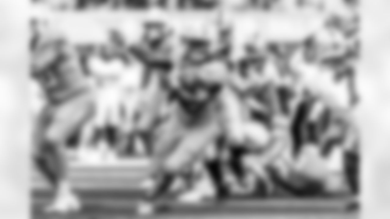 The Los Angeles Chargers play the Las Vegas Raiders on Sunday, September 8, 2024 at SoFi Stadium in Inglewood, CA.
[FINAL SCORE: LAC 22 - LV 10]