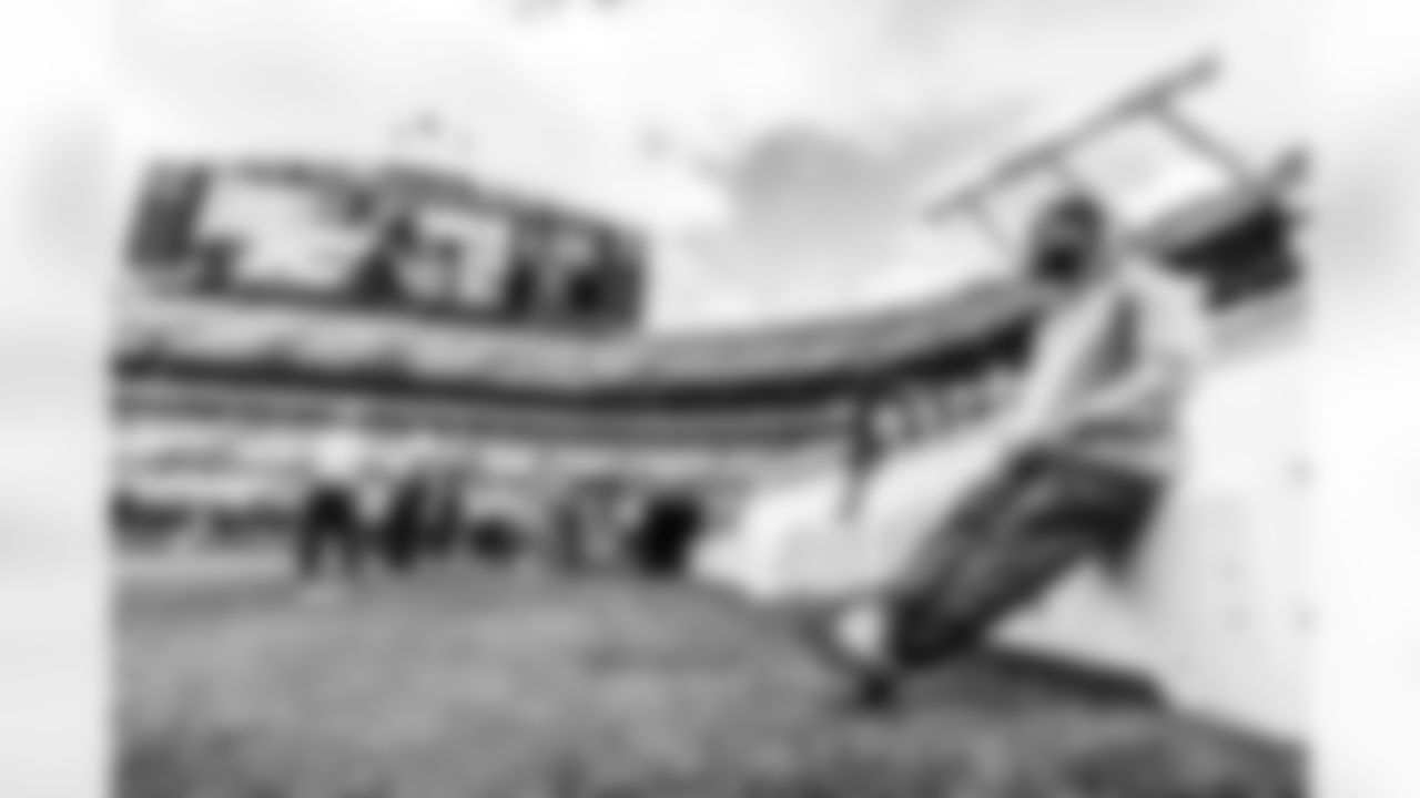 The Los Angeles Chargers play the Carolina Panthers on Sunday, September 15, 2024 at Bank of America Stadium in Charlotte, NC.
[FINAL SCORE: LAC 26 - CAR 3]