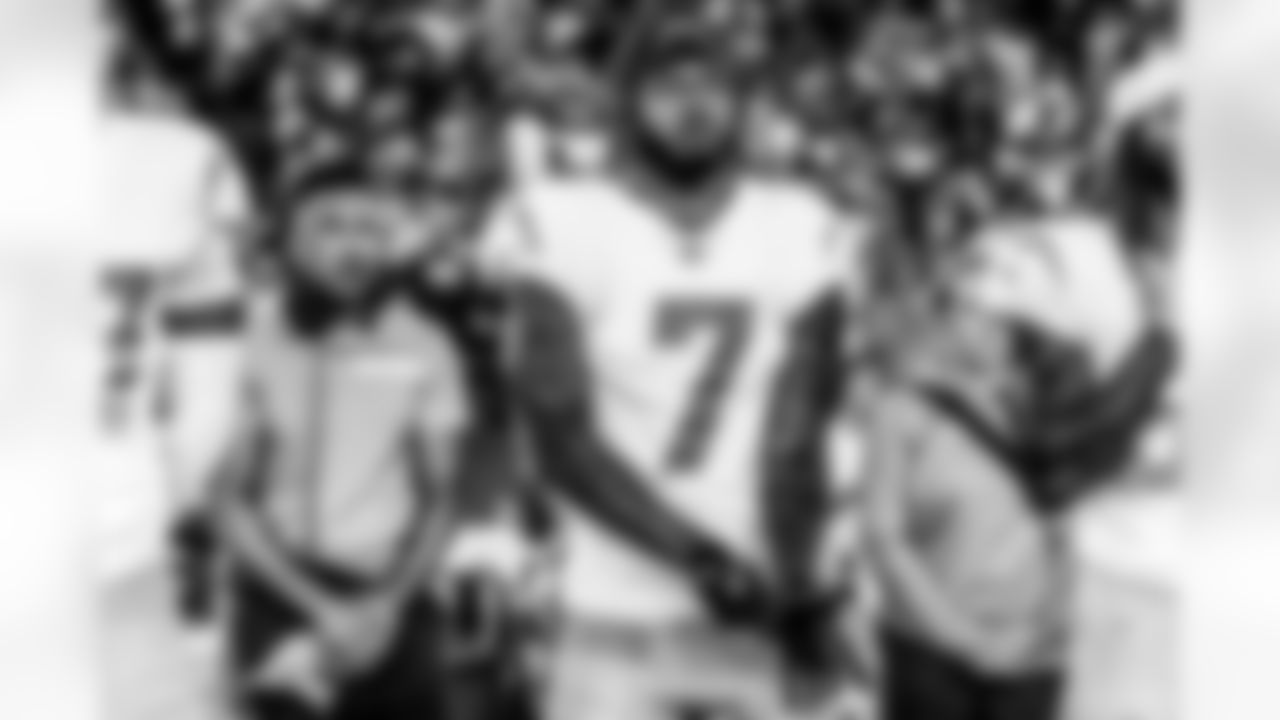 Take a look back at the Chargers Week 7 matchup with the Cardinals in monochrome!