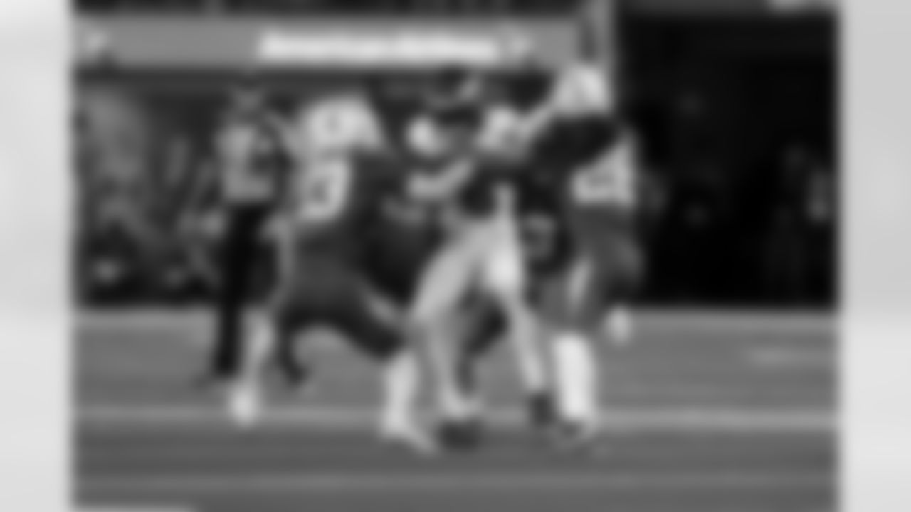 S Tony Jefferson (23) and CB Donte Jackson (26)