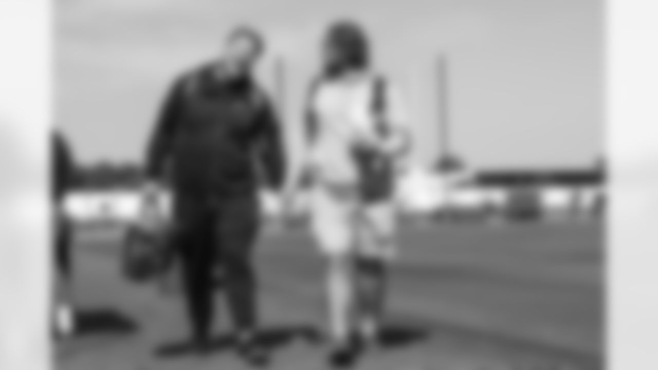 OL Foster Sarell (67) and TE Tucker Fisk (42)