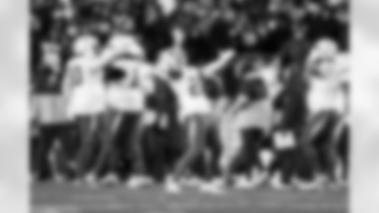 S Tony Jefferson (23)