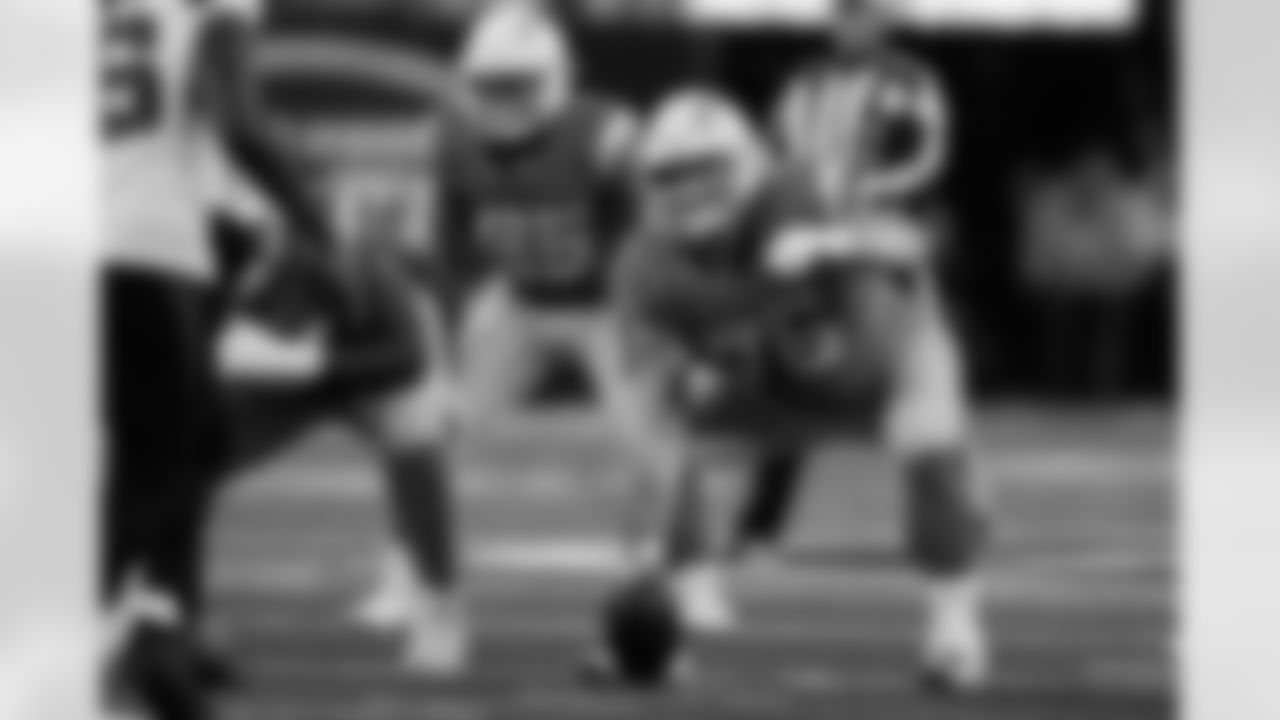 The Los Angeles Chargers play the New York Jets on Monday, November 6, 2023 at MetLife Stadium in East Rutherford, NJ.
[FINAL SCORE: LAC 27 - NYJ 6]