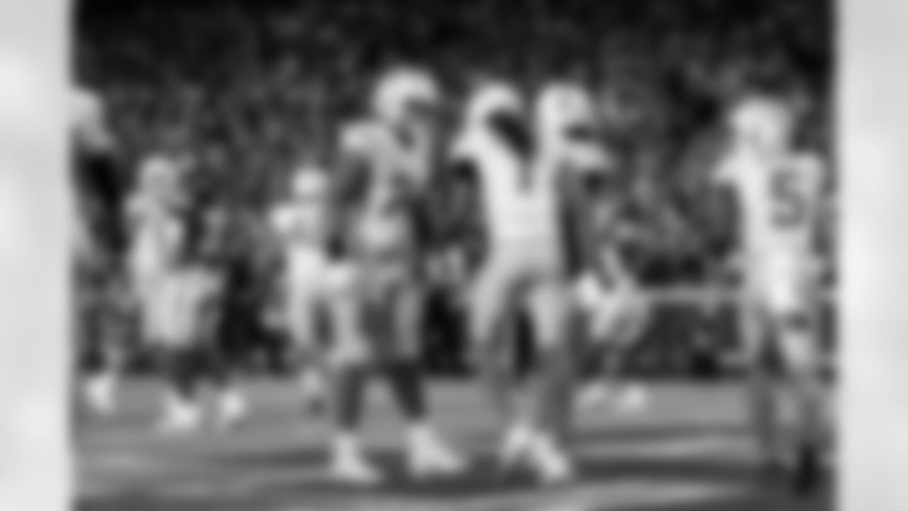 The Los Angeles Chargers play the Kansas City Chiefs on Sunday, December 8, 2024 at Arrowhead Stadium in Kansas City, GA.
[FINAL SCORE: KC 19 - LAC 17 ]