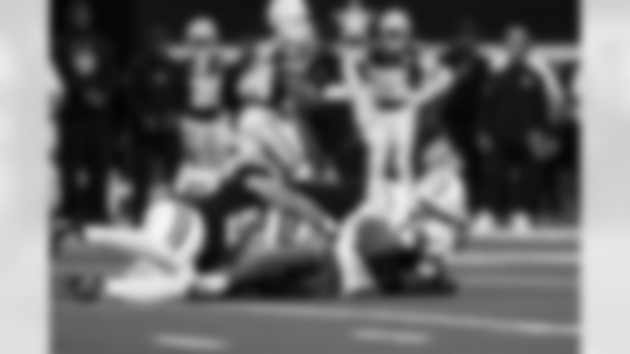 TE Oronde Gadsden (86)