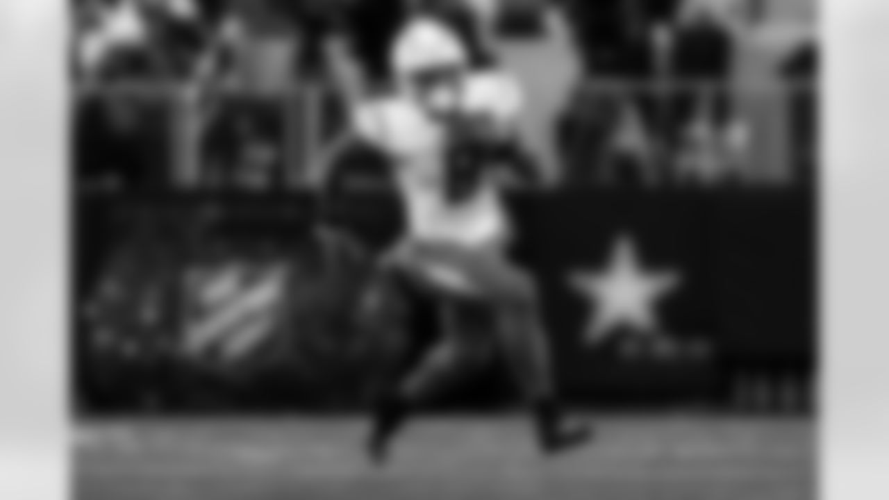 Check out the best shots from the Chargers Week 16 matchup against the Cowboys!