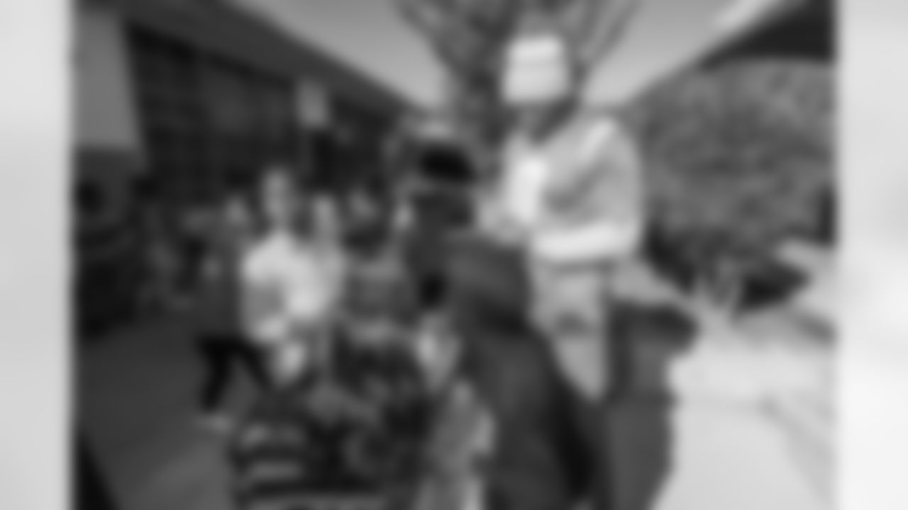 The Los Angeles Chargers host a Scholastic Book Fair on Monday, December 1, 2025 at Baldwin Hills Elementary in Los Angeles, CA.