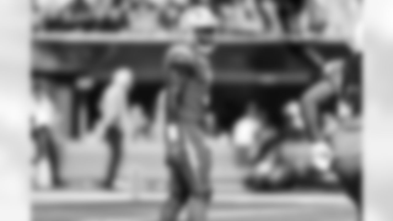 S Derwin James Jr. (3)