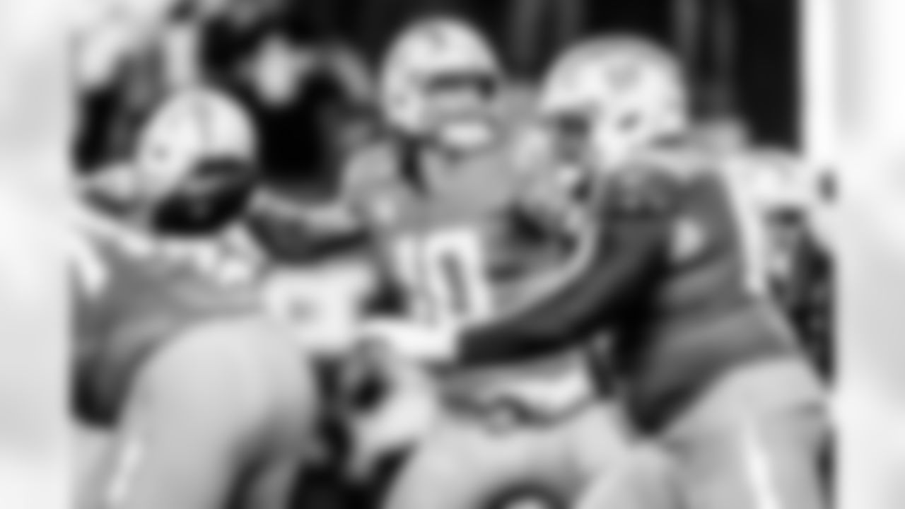 The Los Angeles Chargers play the New York Jets on Monday, November 6, 2023 at MetLife Stadium in East Rutherford, NJ.
[FINAL SCORE: LAC 27 - NYJ 6]