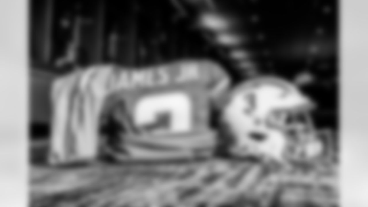 Take a look back at the Chargers Week 6 matchup with the Dolphins in monochrome!