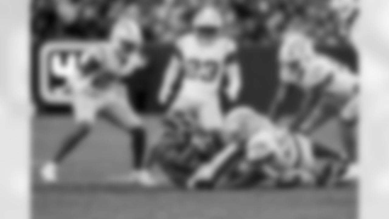 Check out the best shots from the Chargers Week 18 matchup against the Broncos!