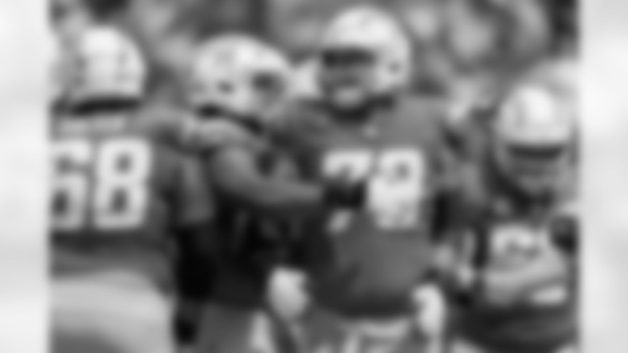 The Los Angeles Chargers play the Miami Dolphins on Sunday, September 10, 2023 at SoFi Stadium in Inglewood, CA.
[FINAL SCORE: MIA 36 - LAC 34]