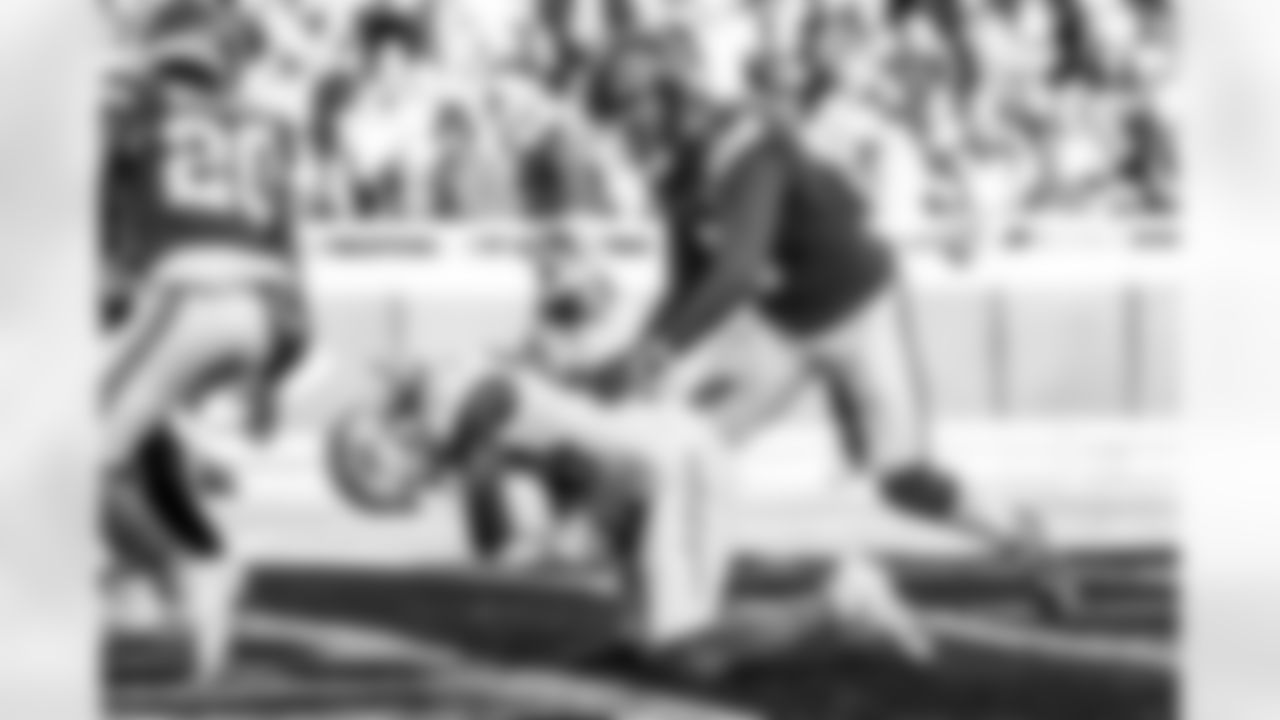 Take a look back at the Chargers Week 15 matchup with the Chiefs in monochrome.