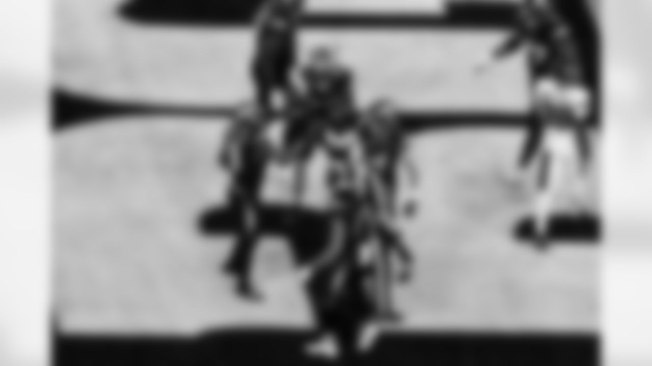 RB Omarion Hampton (8) and WR Ladd McConkey (15)