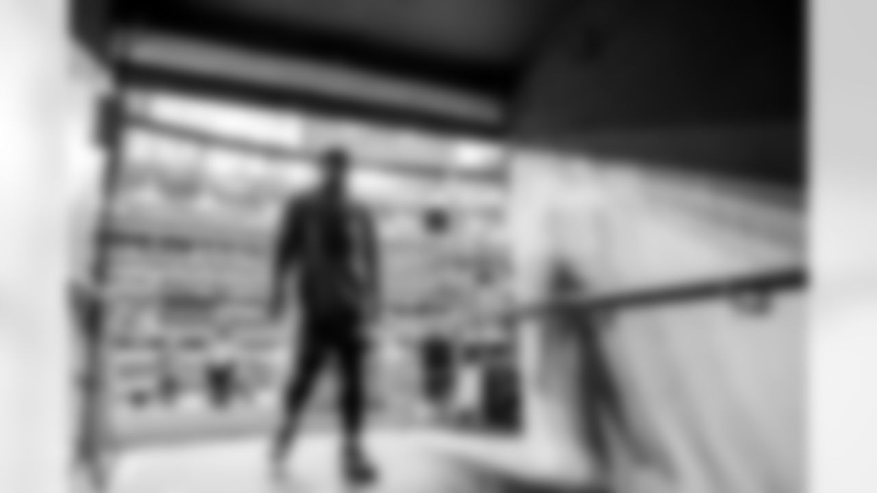 OLB Tuli Tuipulotu (45)