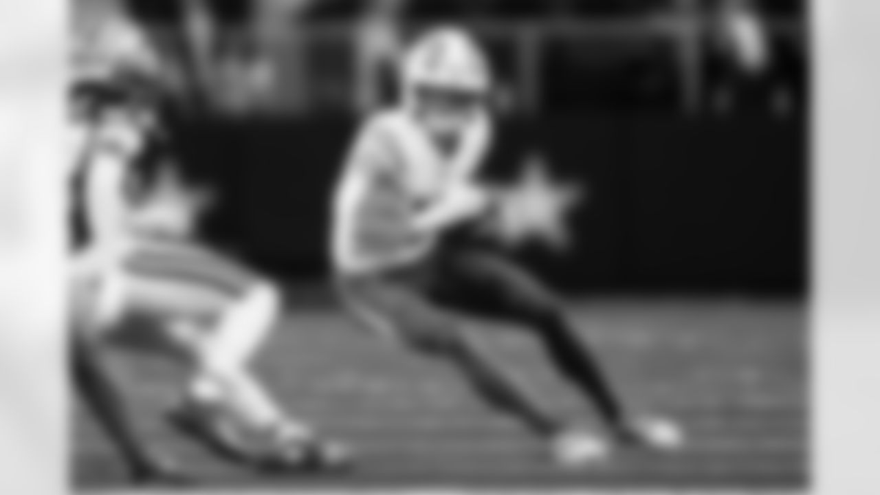 Check out the best shots from the Chargers Week 16 matchup against the Cowboys!