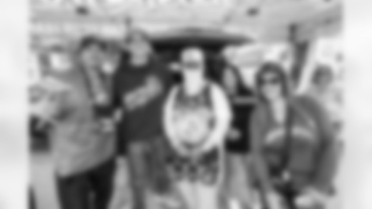 Fans joined the Bolt Fam at Pepsi Tailgate Central to get gameday ready for the Chargers' Week 13 clash with the Las Vegas Raiders.