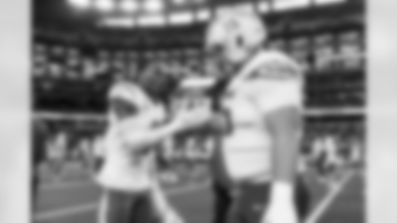 Check out the best shots from the Chargers Week 16 matchup against the Cowboys!