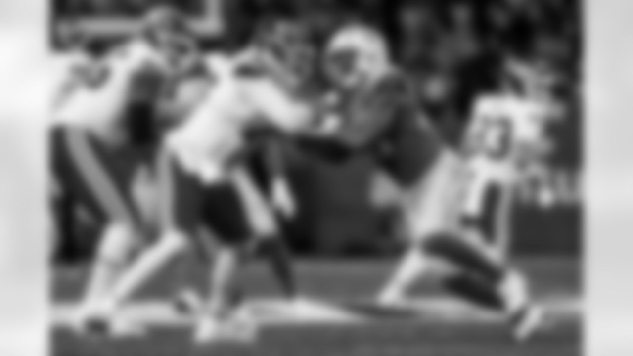 Take a look at the best photos of Chargers 2026 free agent Khalil Mack