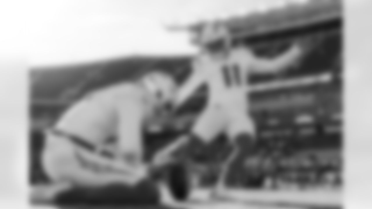 Check out the best shots from the Chargers Week 15 matchup against the Chiefs!