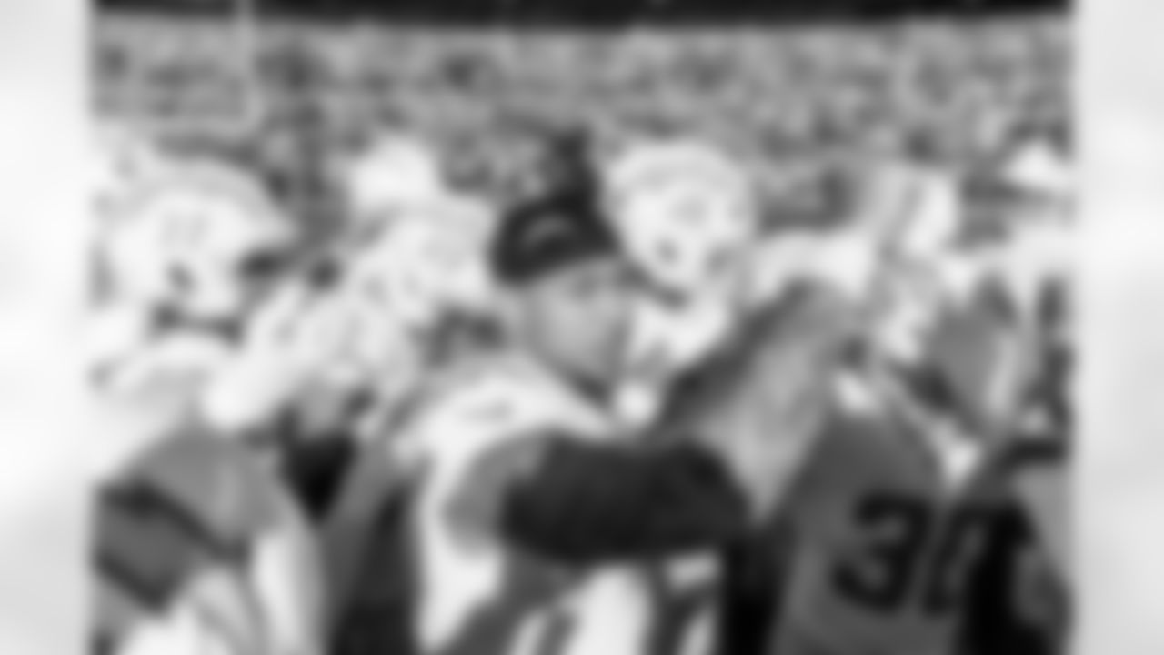 Check out the best shots from the Chargers Week 18 matchup against the Broncos!